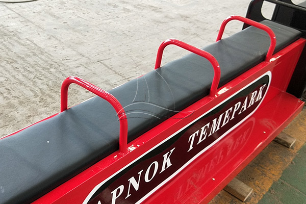 seats of the mini ride on material