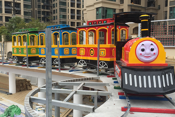 real thomas train amusement rides