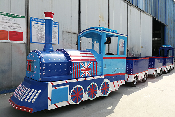 Union jack theme train rides